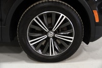 4Motion AWD / Sièges en cuir chauffants / VW Digital Cockpit / Toit ouvrant panoramique / Apple Carp... (image 6)