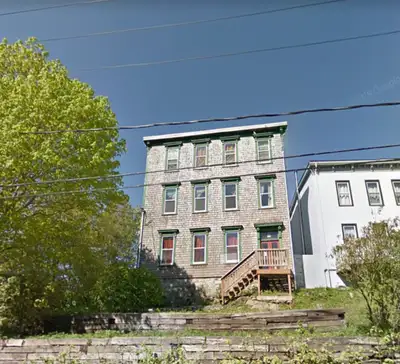 39 Kennedy St. Apt 1