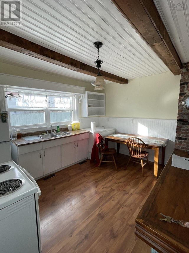 217 King Edward Street Glace Bay, Nova Scotia Houses for Sale Cape