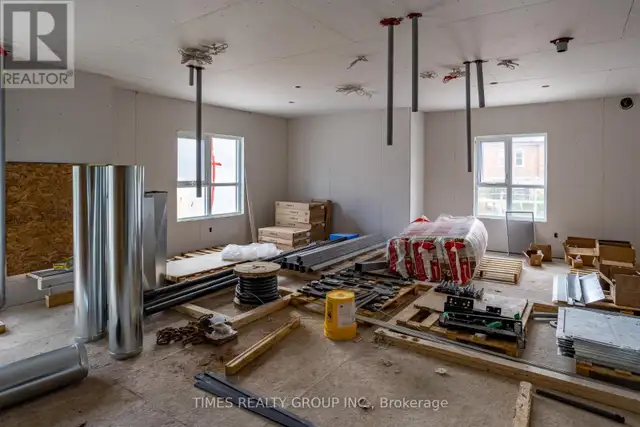 203 - 369 HUNTER STREET W Peterborough (Town Ward 3), Ontario in Long Term Rentals in Peterborough - Image 3