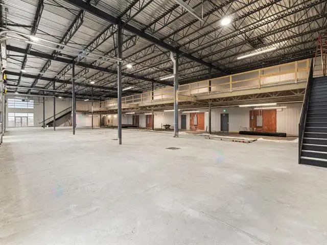 555 Rue de Vernon, #5 Gatineau (Aylmer), Quebec in Commercial & Office Space for Rent in Gatineau - Image 24