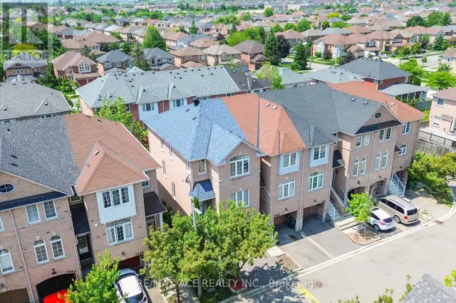 7086 FAIRMEADOW CRESCENT Mississauga (Lisgar), Ontario63006662822401123