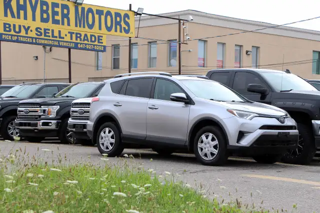 2017 Toyota RAV4 LE+Certified+2 Year Warranty