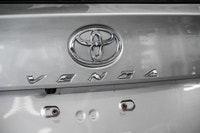 * Venza * XLE * AWD * 2015 * Mags * Toit ouvrant * Bluetooth * Régulateur de vitesse * Vitres teinté... (image 5)