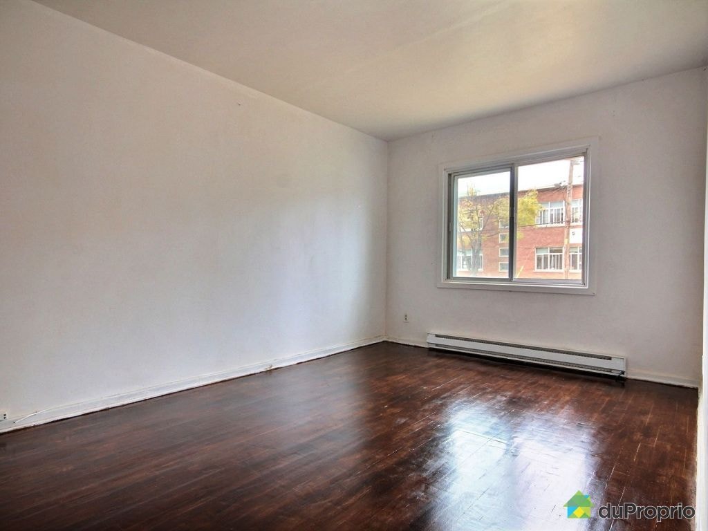 $899,000 - Duplex for sale in St-Laurent — photo 2