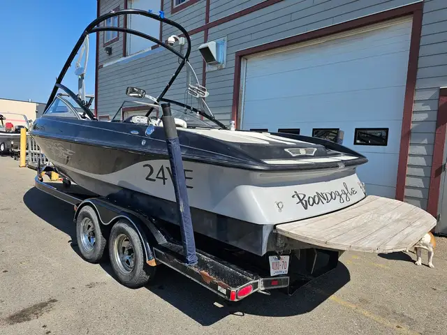 2006 Tige Boats TIGE 24EV SURF BOAT 241 Hours FINANCING AVAILABL in Powerboats & Motorboats in Calgary - Image 9