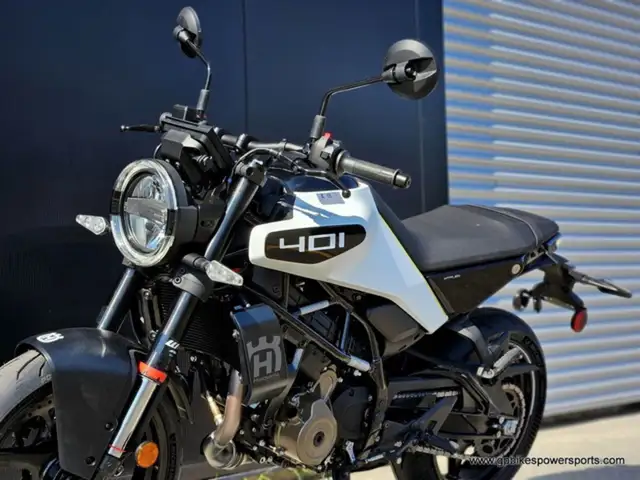 2024 Husqvarna Vitpilen 401 in Street, Cruisers & Choppers in Oshawa / Durham Region - Image 13
