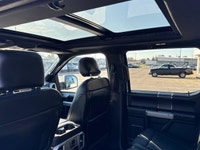 Lariat SuperCrew, Twin Panel Moonroof, Tow Pkg, Navigation, Tailgate Step, 2.7L, Great Service Recor... (image 1)