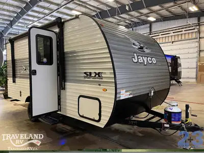 Ready to embrace the RV lifestyle? The Jay Flight SLX Travel Trailer has it all in a compact, versat...