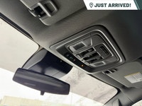 Leather Seats, Sunroof, Heated Seats & Steering, Dark Essentials Package, Remote Start, Z71 Off-Road... (image 7)