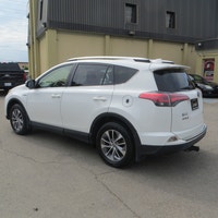 CERTIFIED PRE-OWNED/THIS VEHICLE COMES FULLY CERTIFIED WITH A SAFETY CERTIFICATE & SERVICED AT NO EX... (image 3)