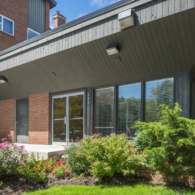 AMAZING LARGE 2 BEDROOM - CLAYTON PARK in Long Term Rentals in City of Halifax - Image 11