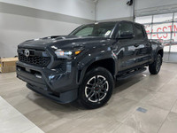 Turbocharged,Tow Hitch,Four Wheel Drive,Power Steering,4-Wheel Disc Brakes,Brake Assist,ABS,HD Radio... (image 3)
