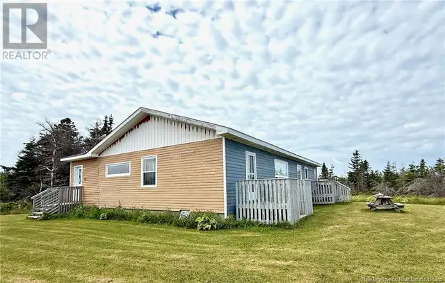 59 Rue Jean-Louis Petit-Shippagan, New Brunswick in Houses for Sale in Miramichi - Image 6