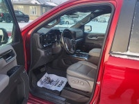 5.3L V8 | Z71 OFF-ROAD PACKAGE | HEATED FRONT BUCKET SEATS | HEATED STEERING WHEEL | LEATHER | 360 C... (image 7)