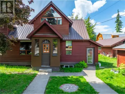 Larger than it looks! Surprisingly spacious, this cute family home on Oscar Street boasts 6 bedrooms...