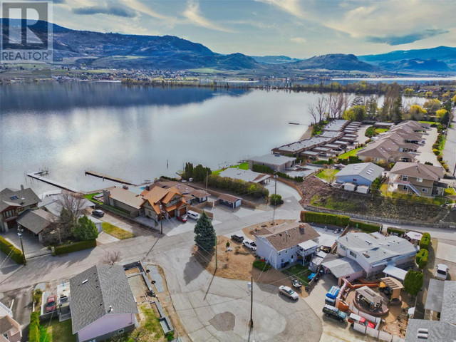 7 MAGNOLIA Place Osoyoos, British Columbia in Houses for Sale in Penticton - Image 3