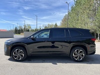 // ACCIDENT FREE!! // This 2025 Buick Enclave Sport Touring AWD is a roomy, modern SUV built for bus... (image 9)