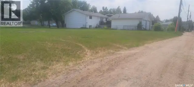 2441 6th AVENUE E Prince Albert, Saskatchewan in Land for Sale in Prince Albert - Image 2