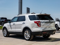 Welcome to 400 Chrysler Dodge Jeep Ram. | SOLD AS TRADED | Step into comfort and capability with thi... (image 5)