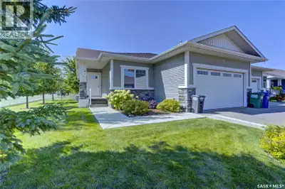 Welcome to executive condo living in the highly desirable Montgomery neighborhood! This exceptional...