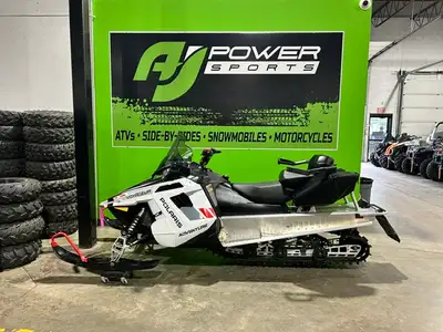 2025 POLARIS 550 VOYAGEUR ADVENTURE 144" TOURING SNOWMOBILE. PERFECT FOR ICE FISHING, TRAIL RIDING O...