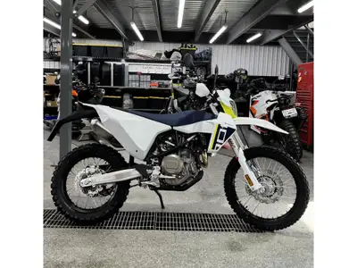2027 Husqvarna 701 ENDURO Husqvarna 701 ENDURO 2027 Les photos peuvent être à titre indicatif et san...