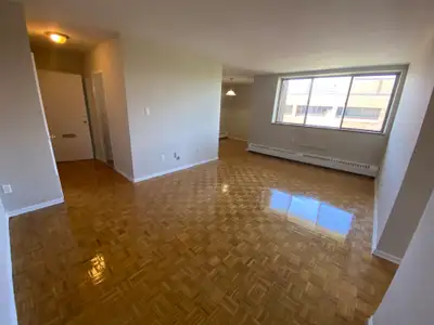 SUITE FEATURES: Large & bright 2 bedroom apartment Renovated suite All suites have balconies Hardwoo...