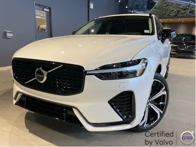 Crystal White Pearl Metallic, Maroon/Charcoal, Perforated Nappa Leather Upholstery, Wheels: 21" 5-Do...