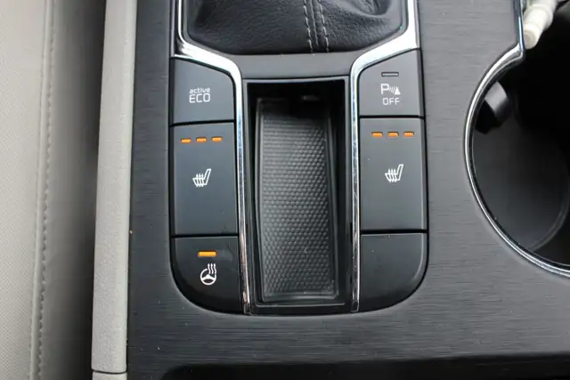 2019 KIA Sedona LX+ FWD for sale in Cars & Trucks in Comox / Courtenay / Cumberland - Image 31