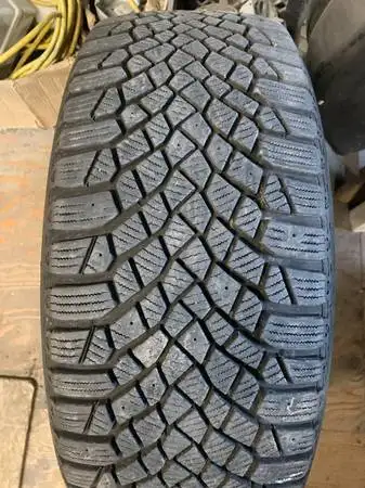 YES WE DO SHIP ACCROSS CANADA AND USA AT VOLUME DISCOUNT RATES a nice Continental Winter tire with t...