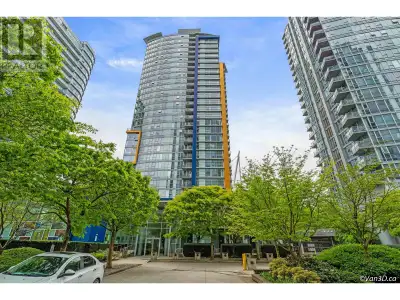 Bright & sunny 1 bedroom & den in Spectrum 1 with a functional layout offering a spacious in-suite s...