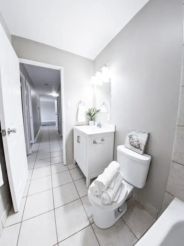 ALL INCLUSIVE - Silverbirch Apts 1BR in Waterloo in Long Term Rentals in Kitchener / Waterloo - Image 14