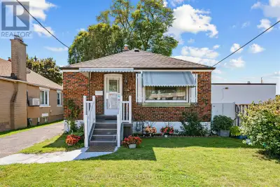Welcome to 1216 Victoria Park Avenue-a well-maintained, east-facing 2+3-bedroom bungalow featuring 2...