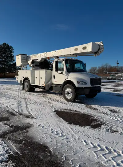 2018 Freightliner Altec AM55-MH Bucket Truck Cummins 6.7 Automatic Diesel Eng Hours: 8,200 79,000 mi...