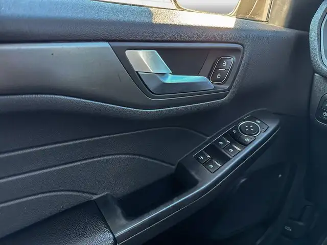 2024 Ford Escape PHEV6041280949053132820