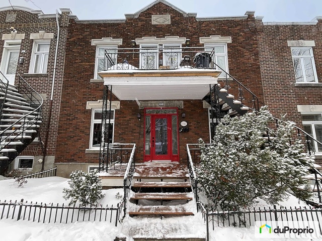 $1,225,000 - Triplex in Villeray / St-Michel / Parc-Extension — photo 1