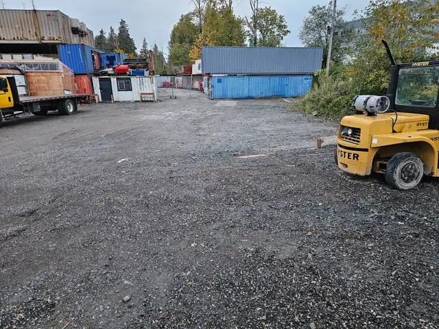 1800ft2 - Industrial commercial 1/4 acre , shop 30 x 60ft in Commercial & Office Space for Rent in Delta/Surrey/Langley - Image 4