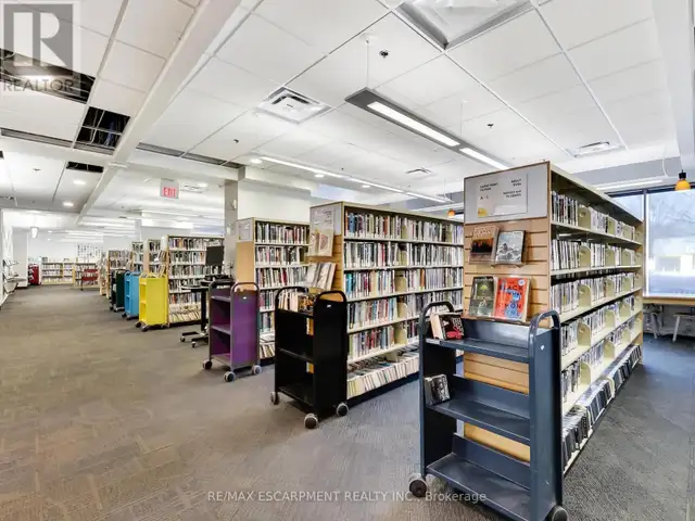 100 - 540 PLAINS ROAD E Burlington (LaSalle), Ontario in Commercial & Office Space for Sale in Oakville / Halton Region - Image 15