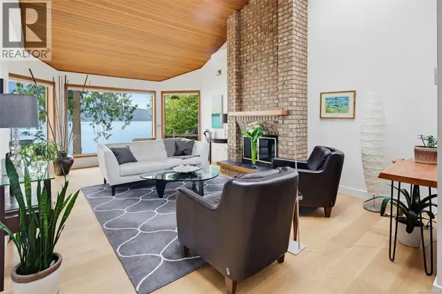 958 Lands End Rd North Saanich, British Columbia in Houses for Sale in Victoria - Image 14