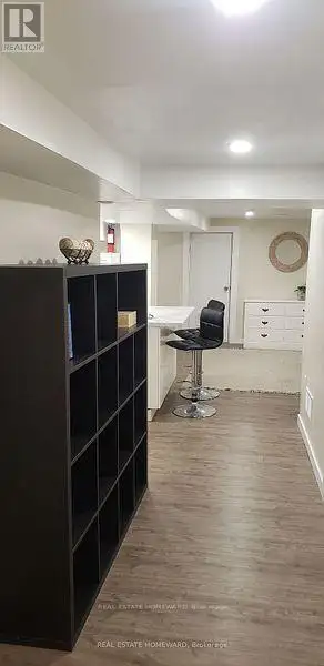 Newly renovated bachelor/studio basement on a quiet street in Rockcliffe-Smythe! This Unit has 3x wi...