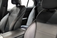 ... L/100Km City: 9.9 L/100Km Hwy: 7.1 (image 9)