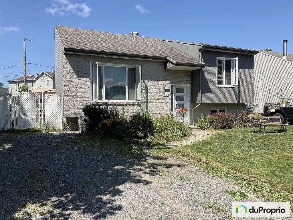 $469,000 - Split Level for sale in Beauport — photo 1