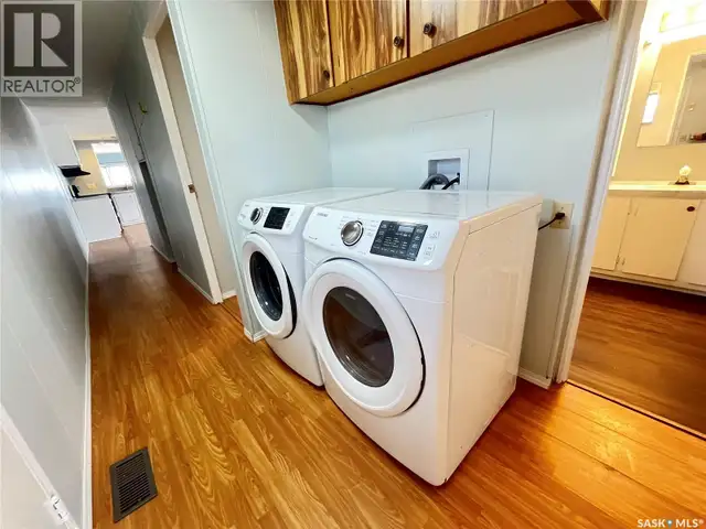 Cypress Mobile Home Park Maple Creek, Saskatchewan in Houses for Sale in Swift Current - Image 17