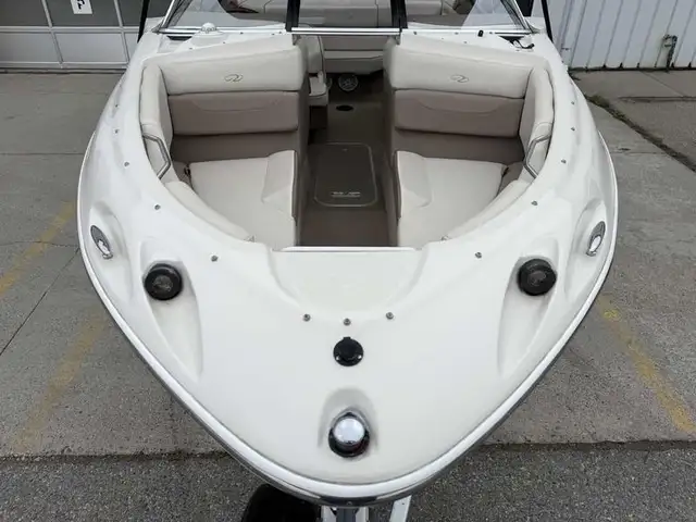 2000 Regal CSR 2200 | Powerboats & Motorboats | Edmonton | Free local ...