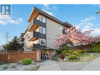 104 241 ST. ANDREWS AVENUE North Vancouver, British Columbia