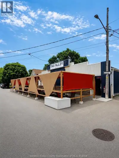 Multiple Incomes! A rare chance to acquire a fully operational entertainment and hospitality propert...