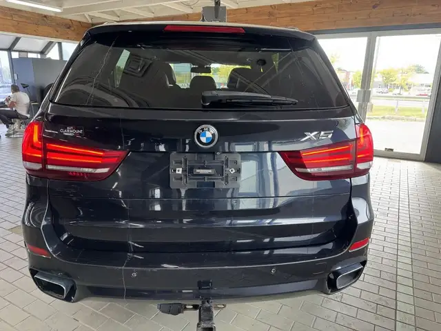 2014 BMW X5 AWD 4dr xDrive35i in Cars & Trucks in Longueuil / South Shore - Image 5