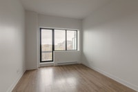 Renovated Akelius one bedroom apartment for rent. Located near St-Laurent in the Plateau Mont-Royal... (image 3)