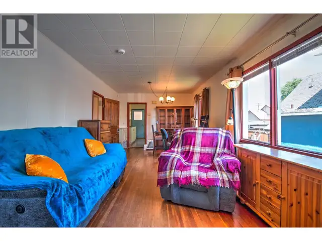 3405 33 Avenue Vernon, British Columbia in Houses for Sale in Vernon - Image 9